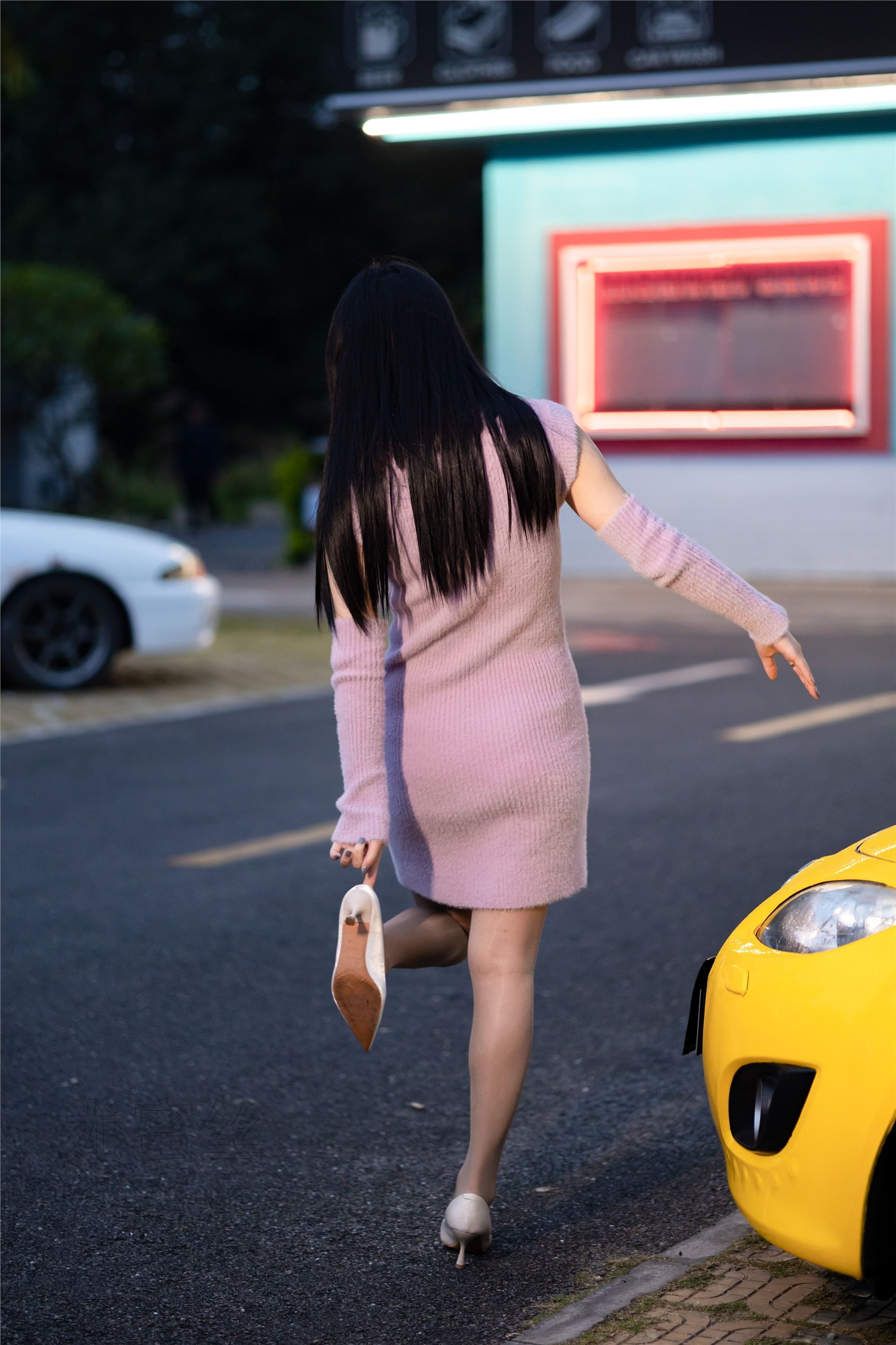 尤蜜丝 穿搭写真 NO.094